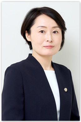 弁護士　宮澤　美和